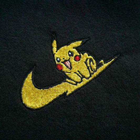 SWEAT À CAPUCHE PIKATCHU