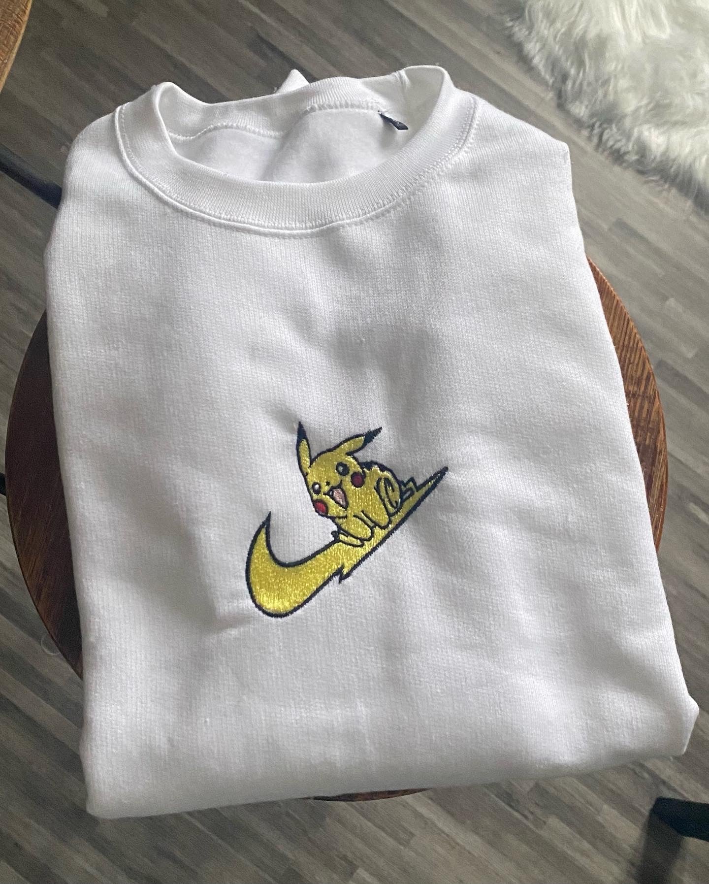 T-SHIRT PIKATCHU