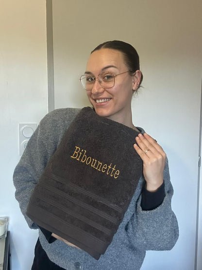 Serviette brodée personnalisée