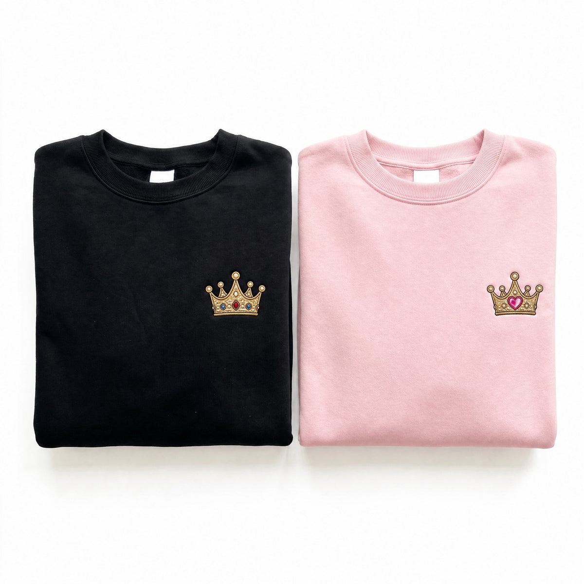 Duo Roi et Reine : vêtements brodés assortis